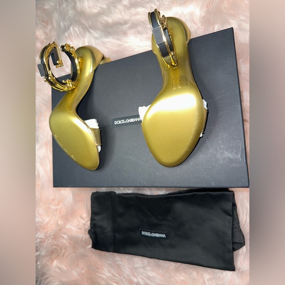 DOLCE & GABBANA Sculpted-Heel Metallic Leather sandals - Picture 13 of 16